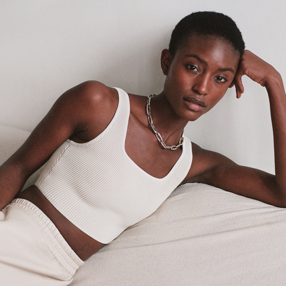 Aritzia babaton sculpt knit tank white xs
